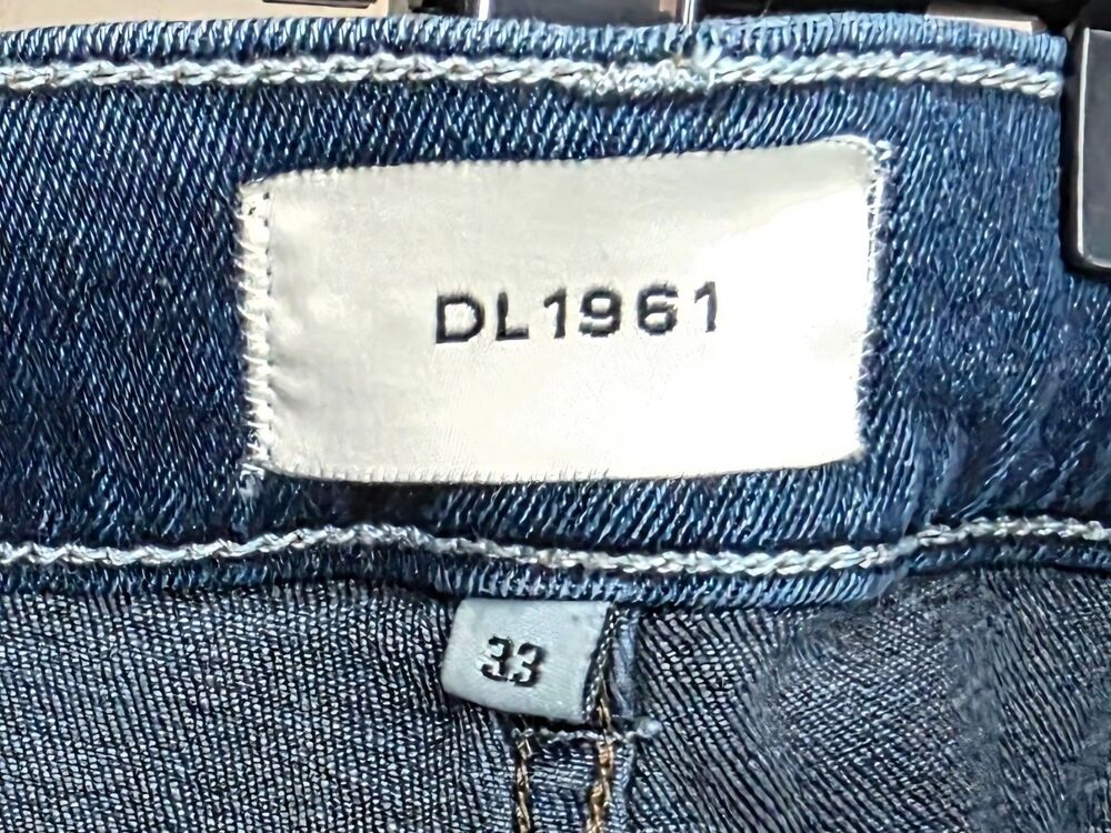 DL1961 Bridget Boot Jeans | Size 33 | High Rise Dark Wash Raw Hem | 34.75 Inseam - Picture 11 of 16